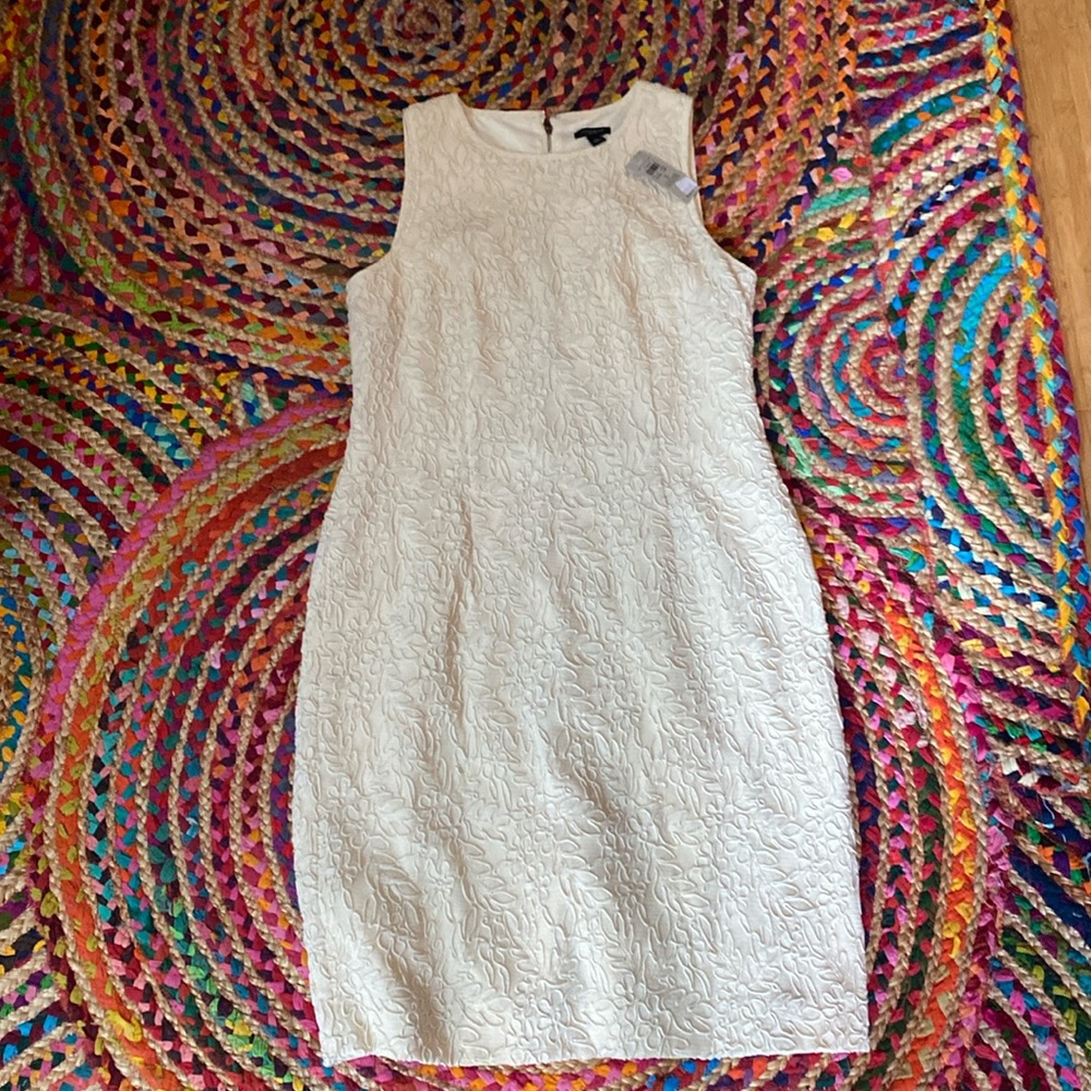 Ann Taylor, cream, sleeveless dress, size 8